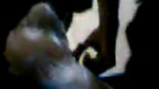బస్టీ ఫెయిర్ హెయిర్డ్ సెక్స్ తెలుగు సెక్స్ సెక్స్ వీడియో డాల్ ఆమె కారును కడుగుతున్నప్పుడు ఆమె కిట్టికి వేళ్లు వేస్తుంది